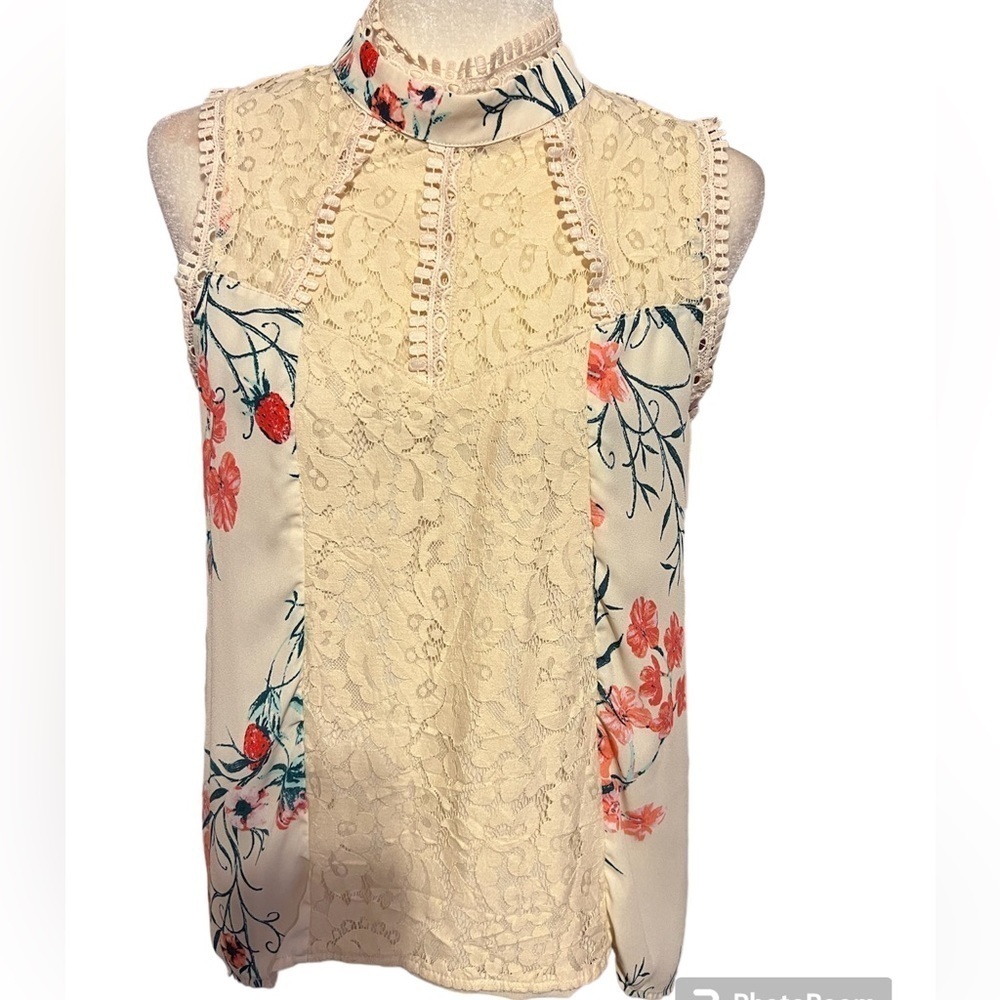 Lace Floral Blouse M